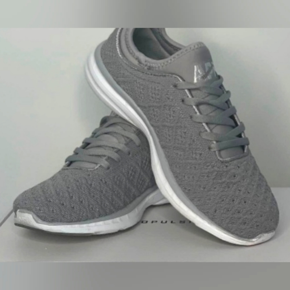 Sneaker APL tech